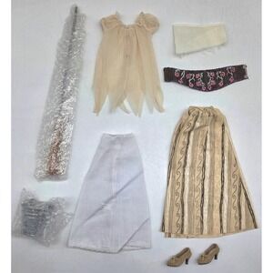 Tonner/Disney-Cinderella 16" Doll Outfit "Once Upon A Dream" (As shown)